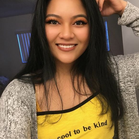 Meet your Posher, Mariella - Picture 1 of 1